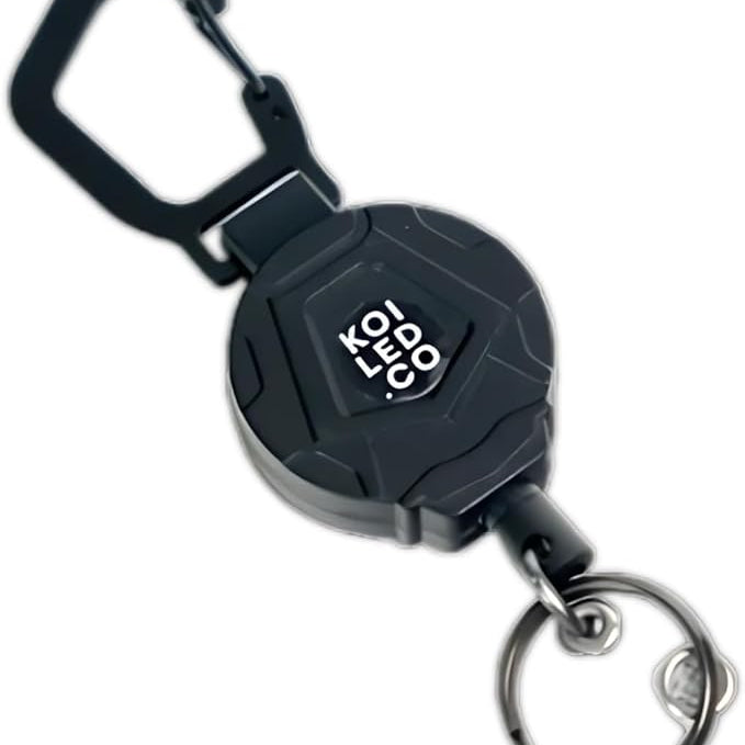 Retractable keychain with zinc alloy carabiner for everyday carry